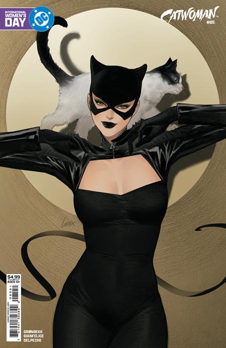 Catwoman #85  E Lesley Leirix Li International Women’s Day Card Stock Var