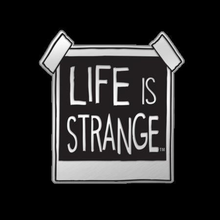 Life Is Strange Photo Enamel Pin Badge - Badges & Pins - Image - Pop Weasel