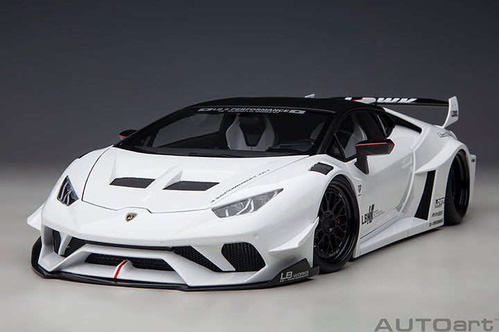 1/18 LB-Walk Huracan GT White - Model - Image - Pop Weasel