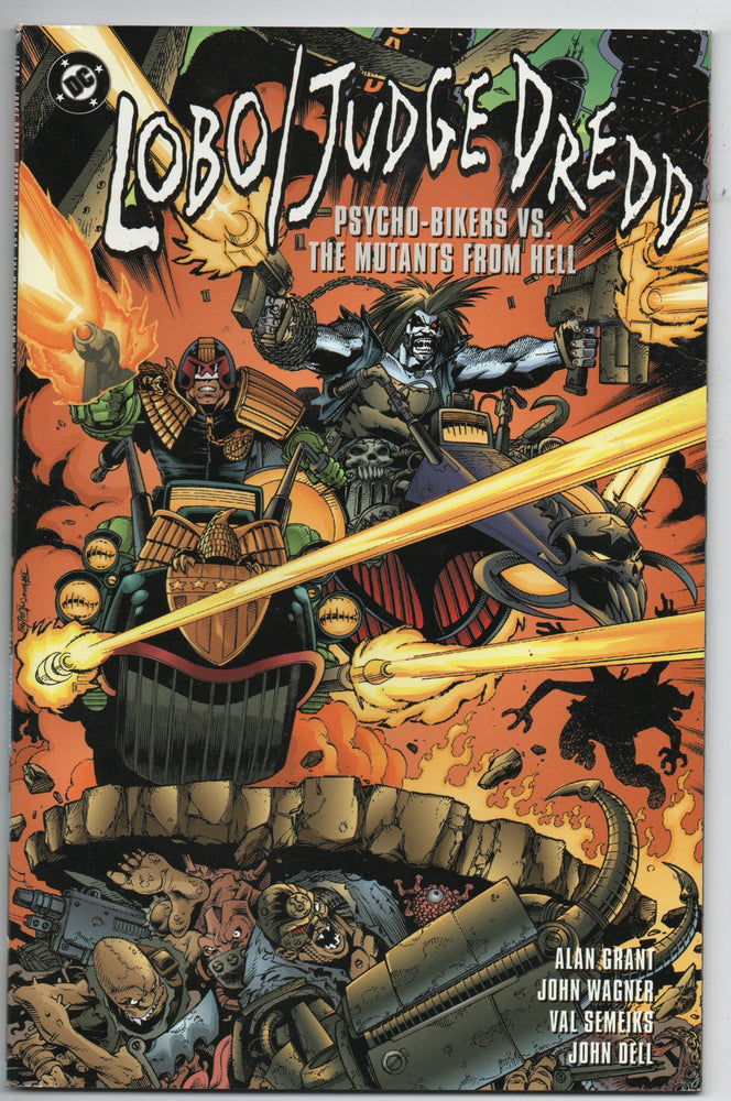 Pre-Owned - Lobo / Judge Dredd: Psycho Bikers vs. The Mutants from Hell - Pre-Owned Comics - Image - Pop Weasel