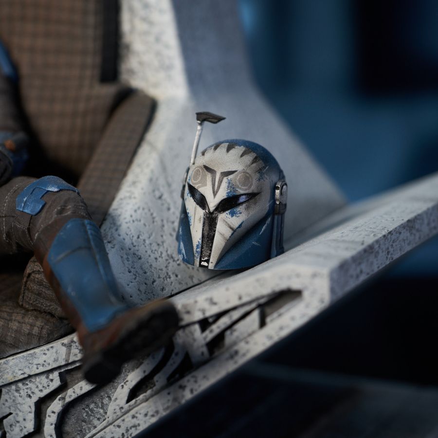 Image Pop Weasel - Image 7 of Star Wars: Mandalorian - Bo-Katan on Throne Statue - Diamond Select Toys - Statue - Image - Pop Weasel