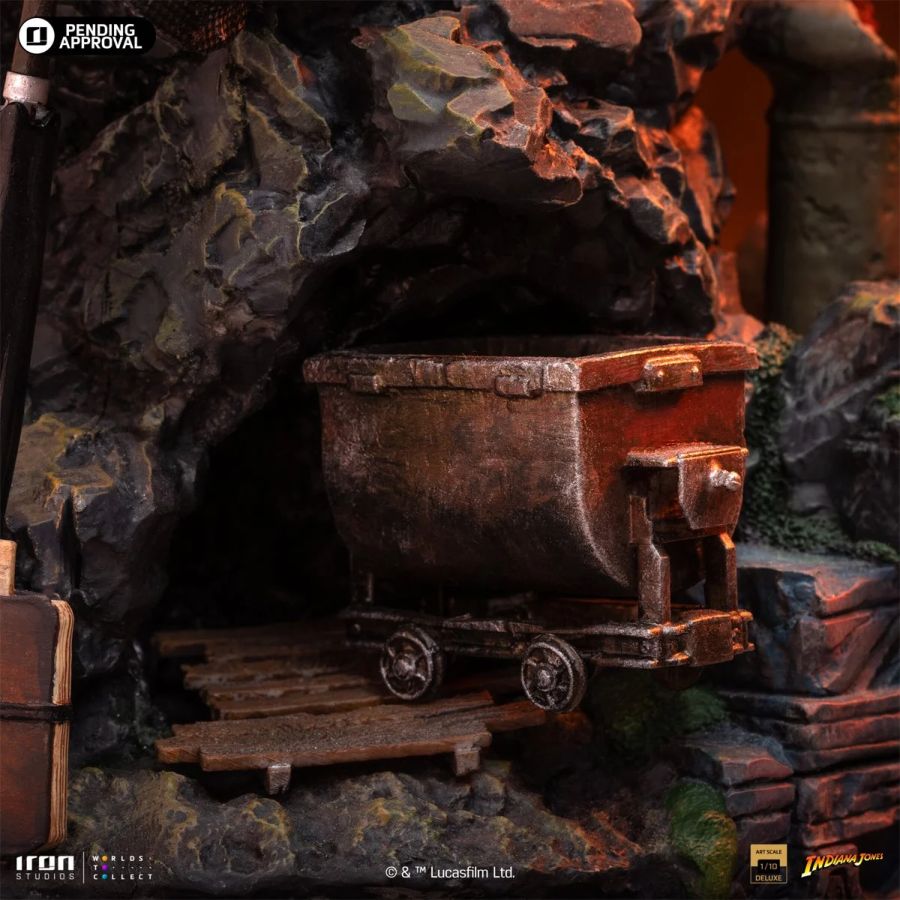 Pop Weasel - Image 11 of Indiana Jones - Indiana Jones Deluxe 1:10 Scale Statue - Iron Studios - Statue - Image - Pop Weasel