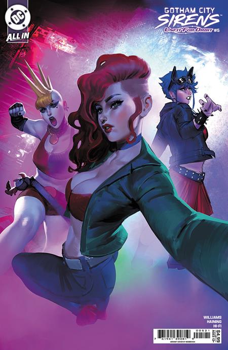 Gotham City Sirens Unfit For Orbit - Comics - Image - Pop Weasel